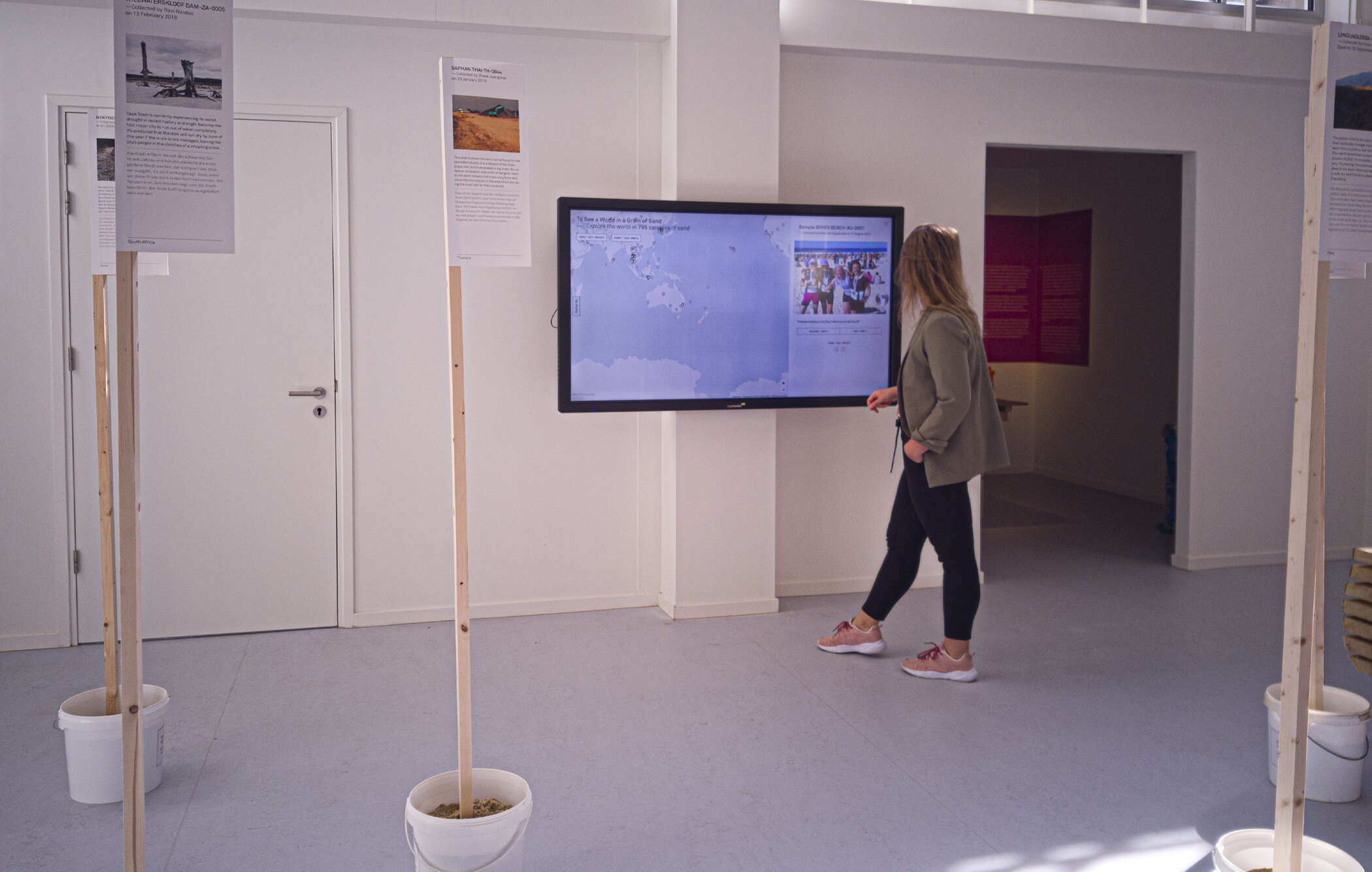 Lagotronics Projects Showcase Museum van Bommel van Dam 13